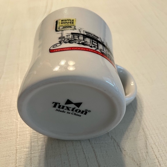 Waffle House 2012 Coffee Mug. Excellent condition! - Picture 3 of 7